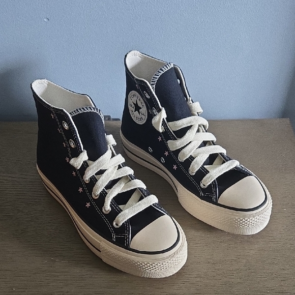 Converse Black and White High-Top Sneakers - Picture 1 of 9